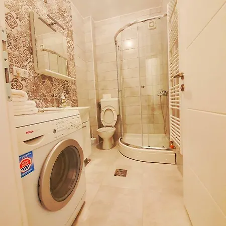 44 Apartament *